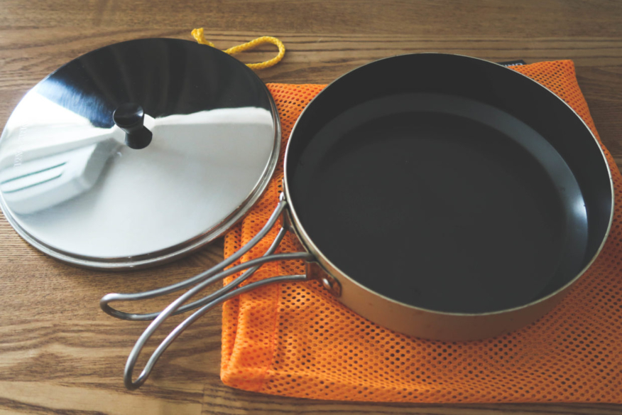 ユニフレーム 山フライパン12cm ソロキャン登山 廃盤新品ユニフレーム