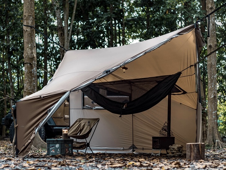 OneTigrisから煙突穴付きの「CozShack ホットテント」登場 | キャンプ