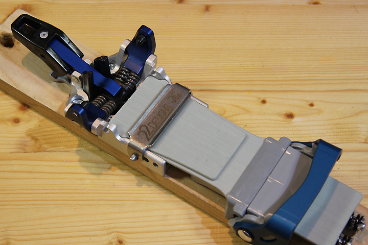 22デザインズ・リンクス | カラファテ