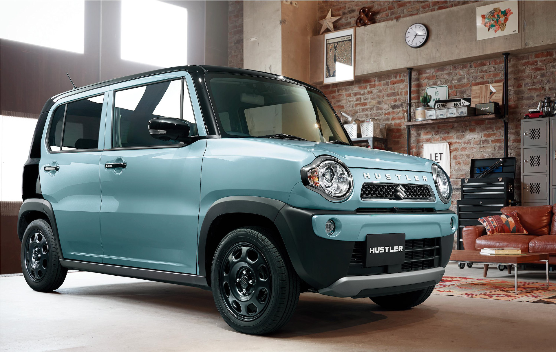 スズキ、ブラック2トーンカラーで逞しさを表現した特別仕様車