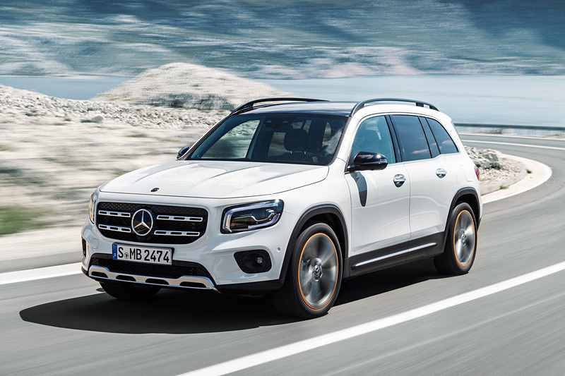 メルセデス・ベンツ、新型「GLA」「GLB」日本発売に向けティザーサイト