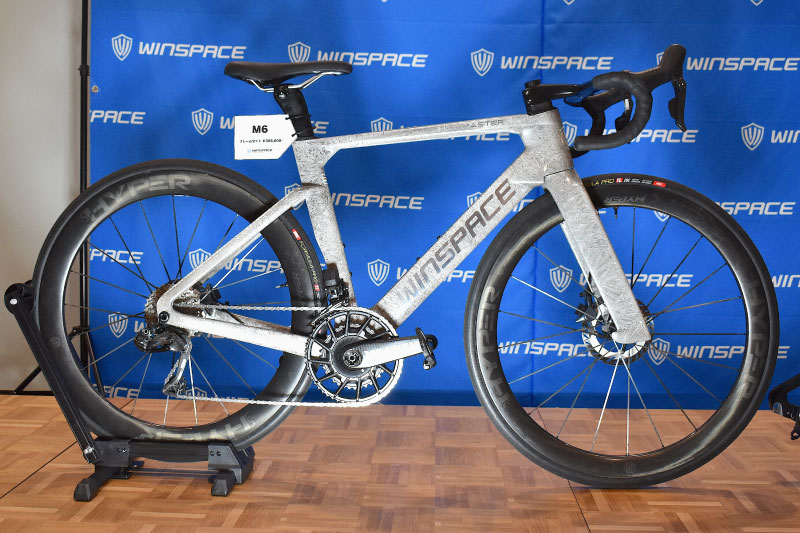 ウィンスペースから新型の万能に使えるエアロロードバイク「M6」が登場