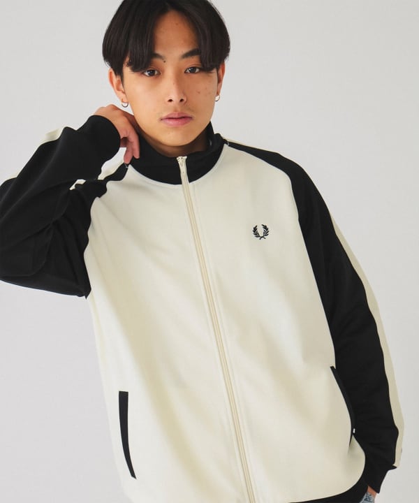 FRED PERRY 24AW トラックジャケット ECRU ベージュ 美品 FRED PERRY