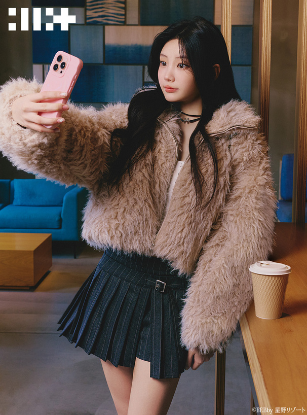 ILLIT アイリット BEB インパン裏地付きストライプ柄プリーツスカート