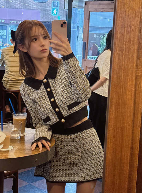 カーディガン×インパン裏地付きミニスカートラメツイードセットアップ