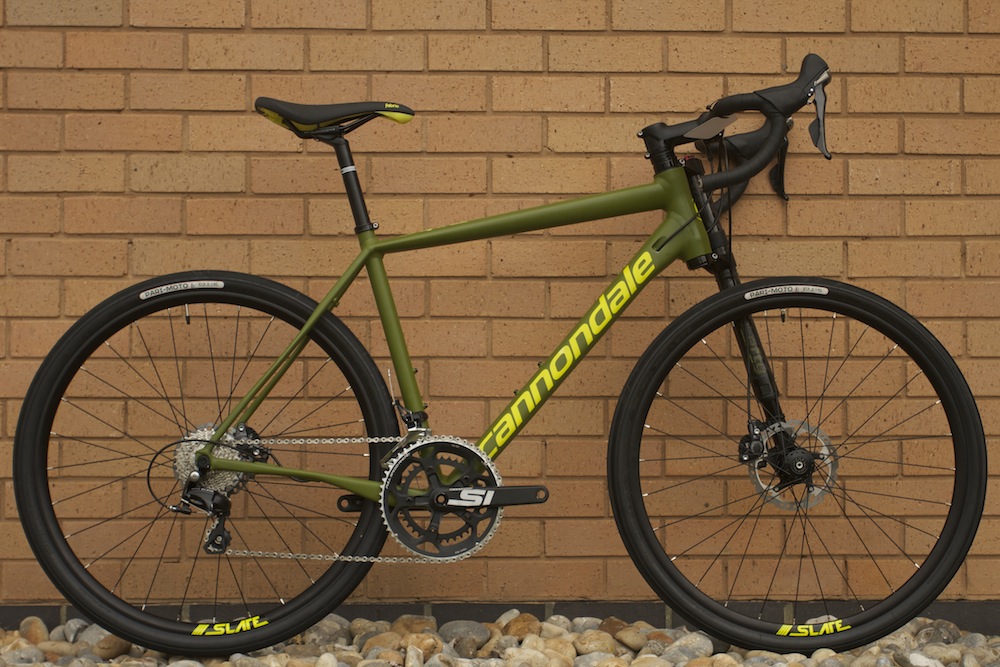 ペパロニ cannondale SLATE 105 室内保管 落車無 走行距離少