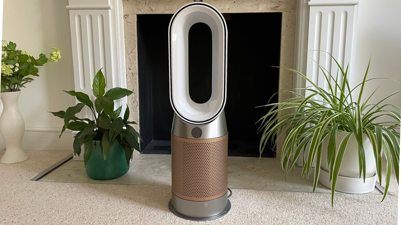Dyson Hot + Cool Formaldehyde Air Purifier and Fan review | Woman
