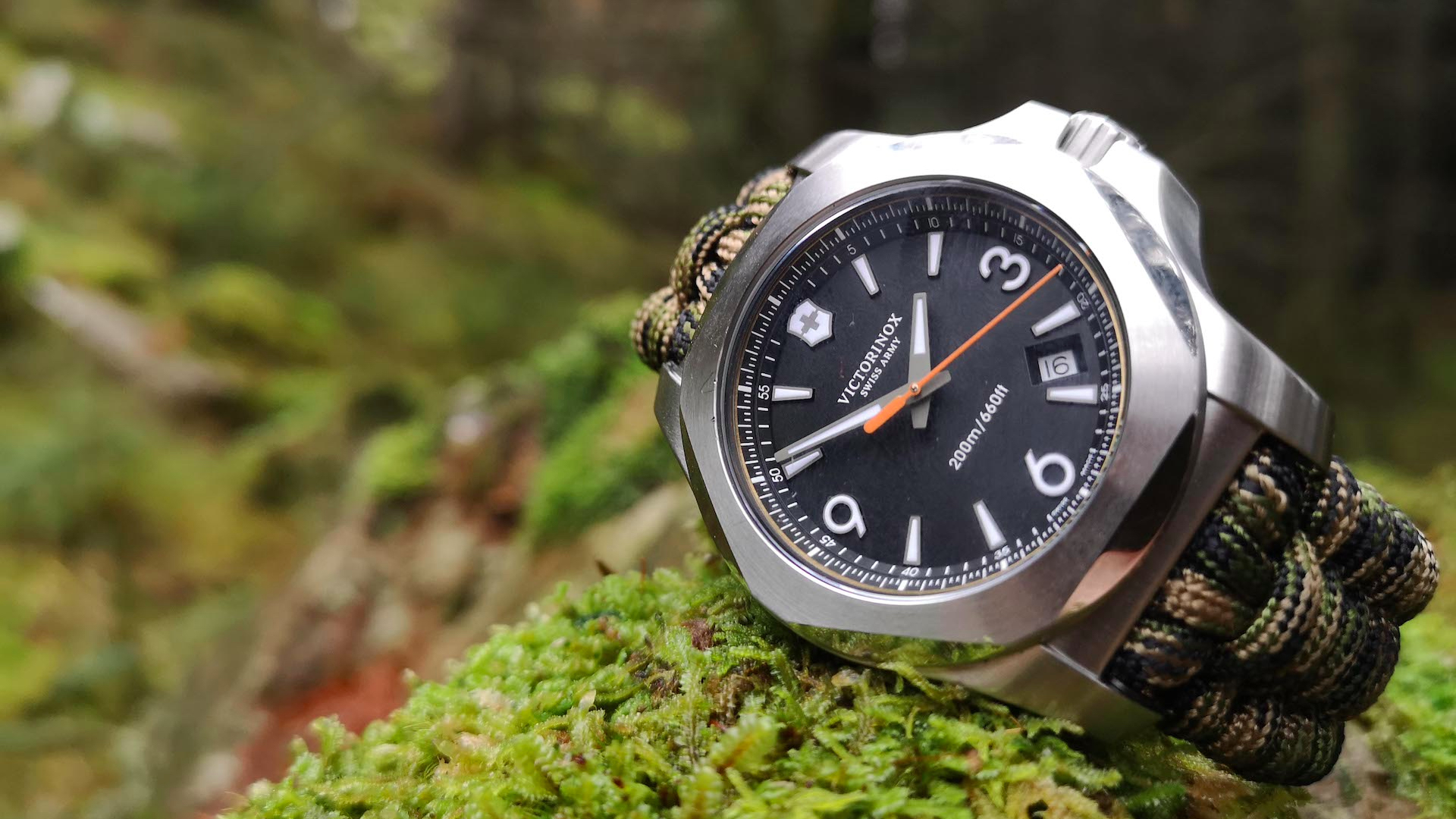 Victorinox I.N.O.X. “Autumn Spirit” field watch review | Advnture