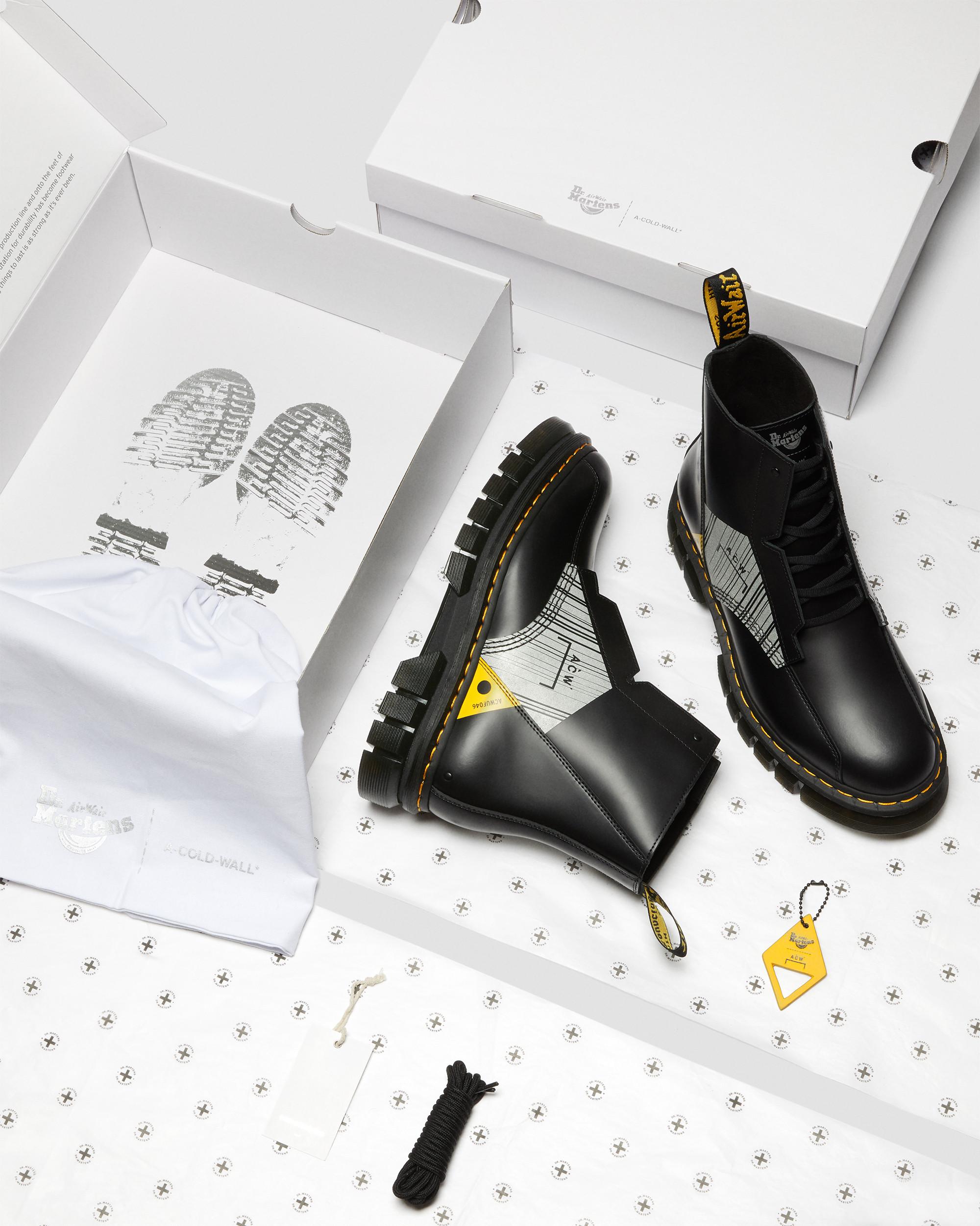 Rikard A-Cold-Wall* Leather Platform Boots in Black | Dr. Martens