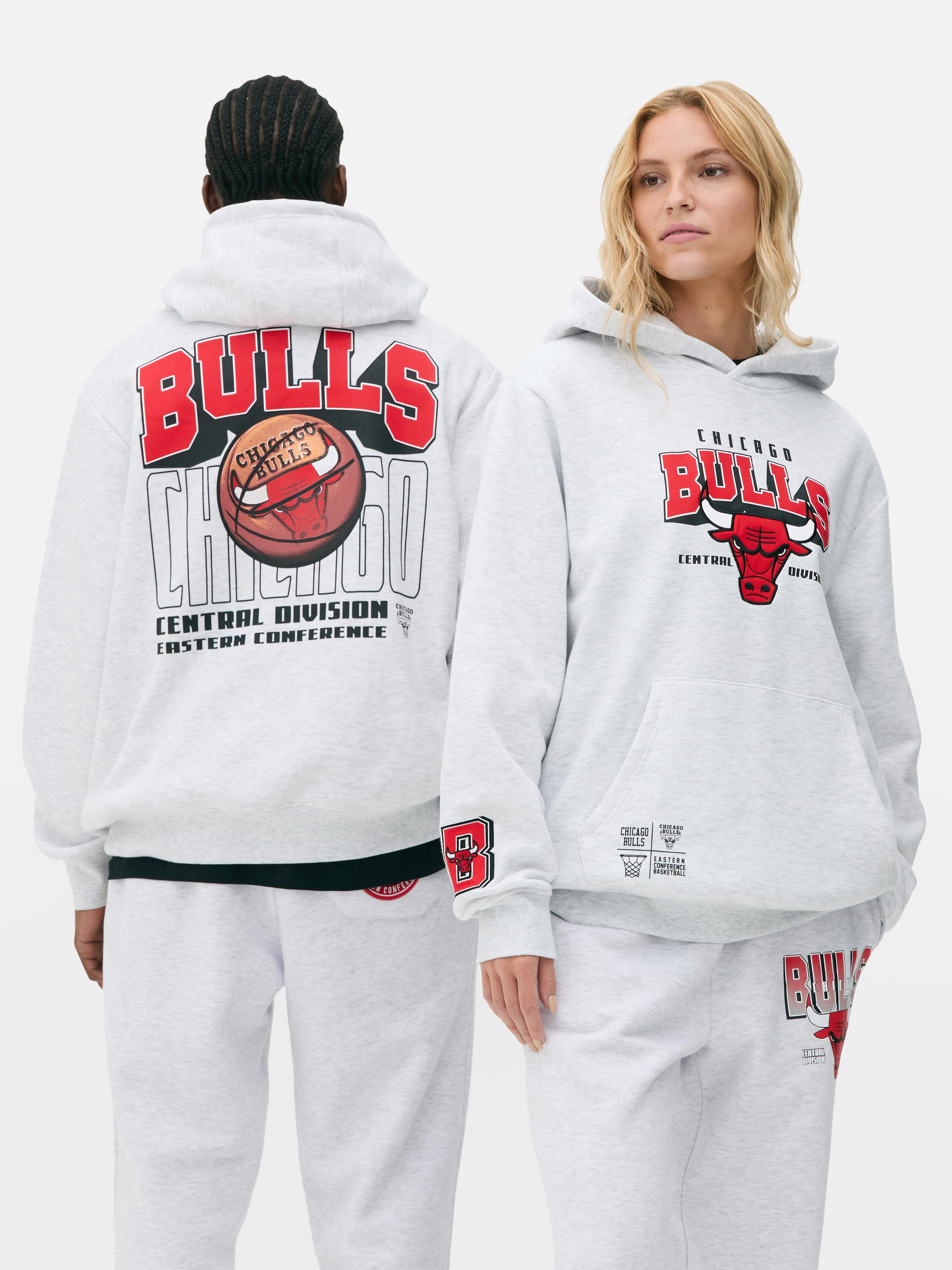 Women's Gray Heather NBA Chicago Bulls Logo Hoodie | Primark