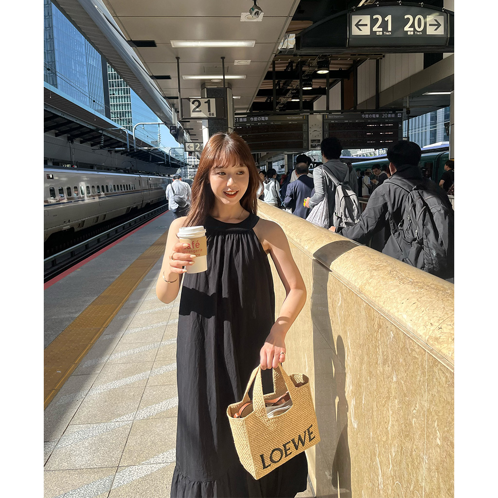 シャーリングホルターネックワンピース | ファッション通販サイト NUGU