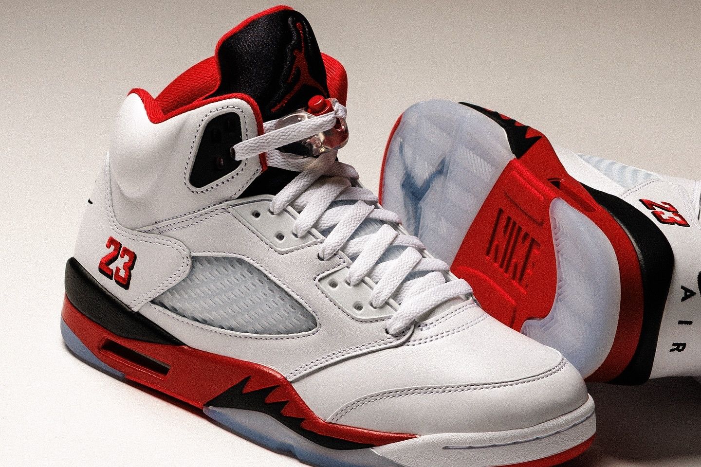 9/13発売｜Nike Air Jordan 5 