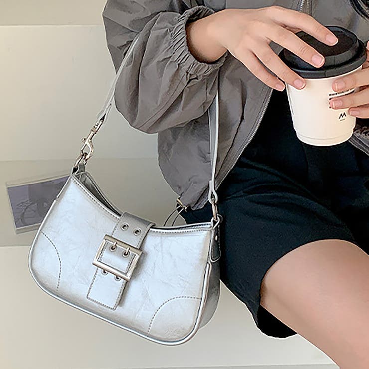 ハーフムーンバックルベルトバッグ【韓国ファッション】[品番