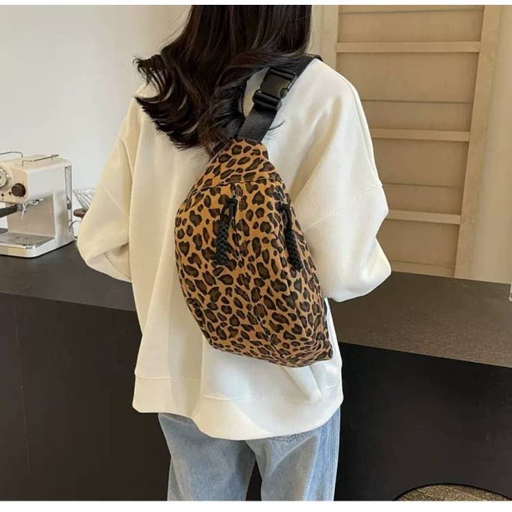 ヒョウ柄ボディバッグ[品番：PPNW0004309]｜Pumpkin Port（パンプキン