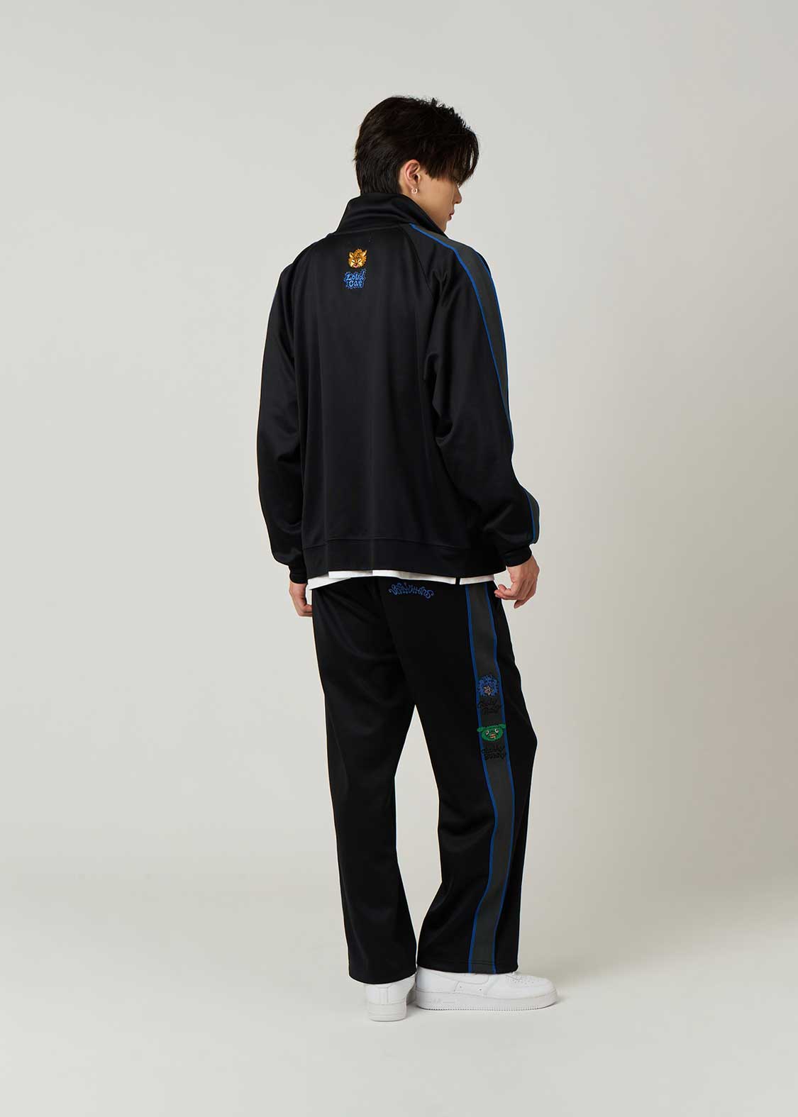 Loud Cat｜トラックジャケット｜ユニセックス｜グラニフ(graniph)公式