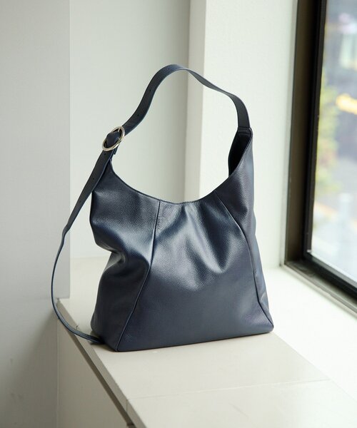 セール】《本革/A4サイズ対応》ロングベルトショルダーバッグ