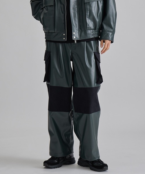 セール】【セットアップ着用可能】フェイクレザーコンビ カーゴパンツ