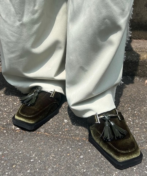 UND ANGULAR SOLE TASSEL LOAFER（ローファー）｜Ameri（アメリ）の