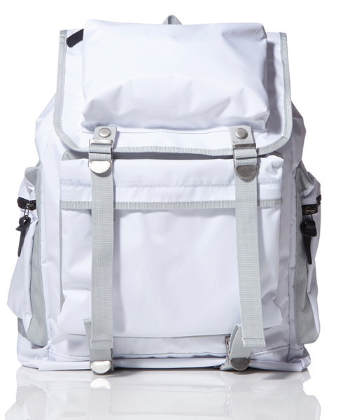 603（ロクマルサン）の「603 白ナイロンリュック（バックパック