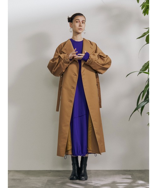 UN3D.（アンスリード）の「コクーントレンチコート（トレンチコート