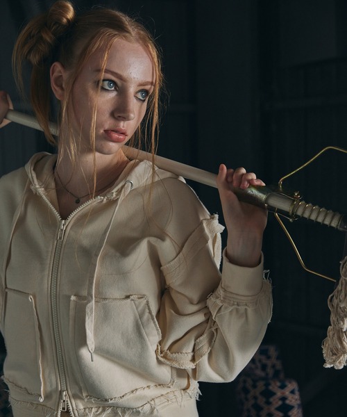 a2o（エーツーオー）の「【a2o】カットオフスウェットパーカー