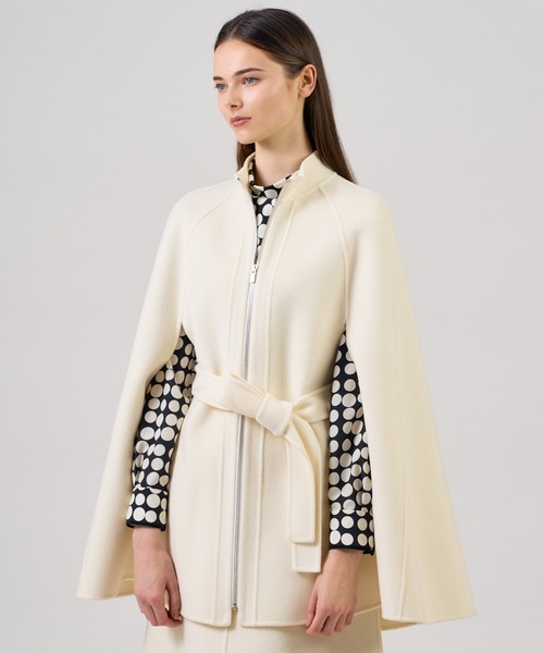 ANAYI（アナイ）の「シャルムビーバーミドルケープコート（その他