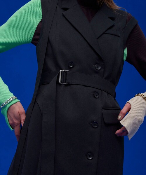 UNITED TOKYO（ユナイテッドトウキョウ）の「カットワークベスト