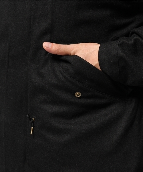 m's braque（エムズブラック）の「MS BRAQUE ノーカラーモッズコート