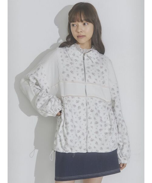 merry jenny（メリージェニー）の「floralコンビトラックジャケット