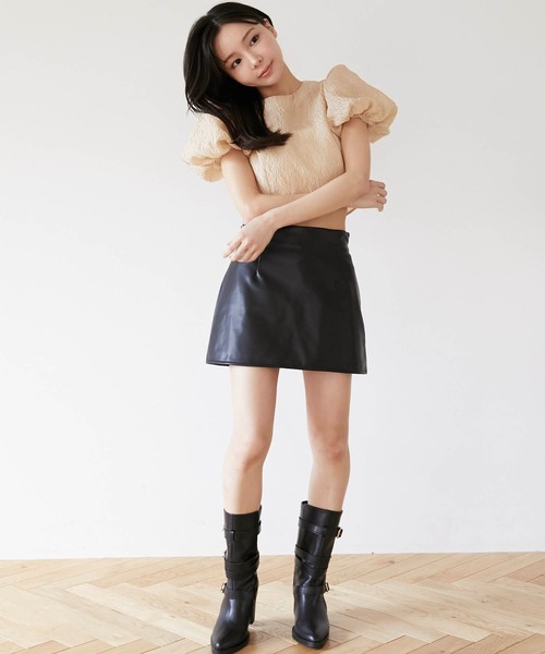 Luan（ルアン）の「【Luan】LEATHER MINI SKIRT/レザーミニスカート