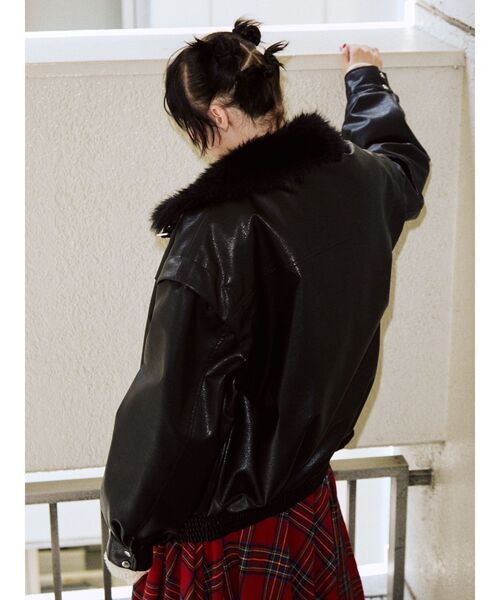 jouetie（ジュエティ）の「ファーカラーボンバージャケット（ブルゾン