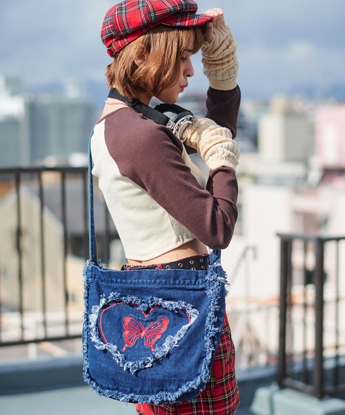 SPINNS（スピンズ）の「Y2Kバタフライ デニムショルダーバッグ