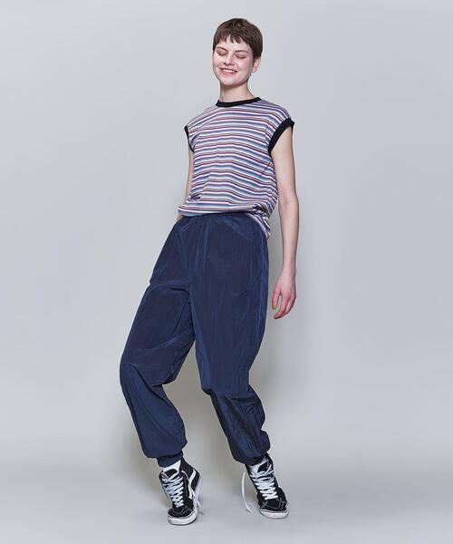 6（ロク）の「＜6(ROKU)＞NYLON PIPING PANTS/パンツ（スウェット