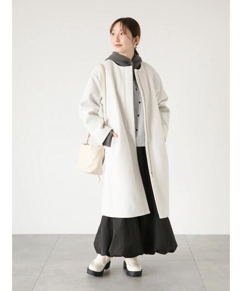 Te chichi TERRASSE（テチチテラス）の「ノーカラーロングコート