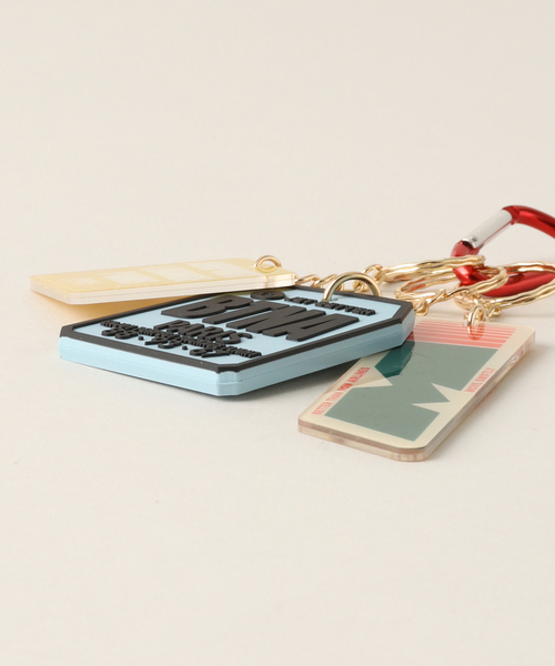 Deuxieme Classe（ドゥーズィエムクラス）の「BTN Keychain（キー
