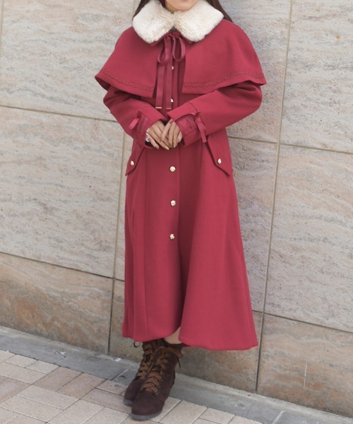 axes femme（アクシーズファム）の「ケープセットバッスルコート