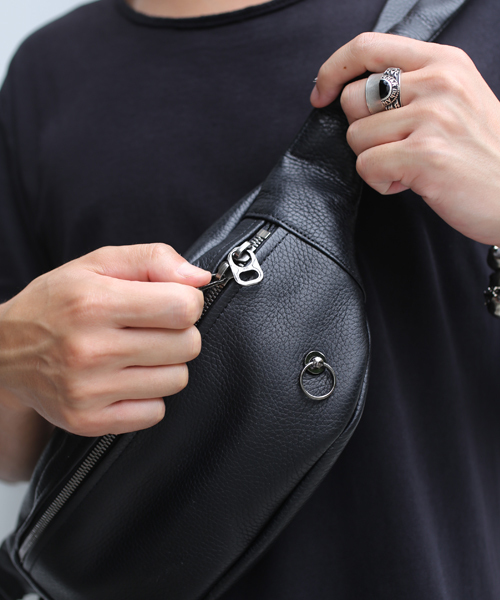 牛革 レザー ショルダー ボディバッグ S ブランド オリジナル メンズ