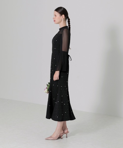 セール】【LEJA】パールビジュー付き透け感プリーツフレアスリーブ