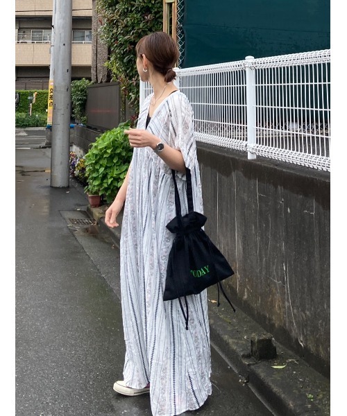 セール】3way花柄ストライプVネックワンピース（ワンピース）｜CORNERS