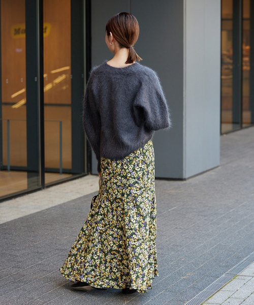 IENA（イエナ）の「《追加》フラワープリントエスカルゴスカート