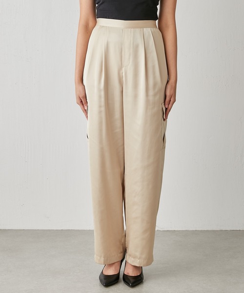 GALLARDAGALANTE（ガリャルダガランテ）の「サテンカーゴパンツ