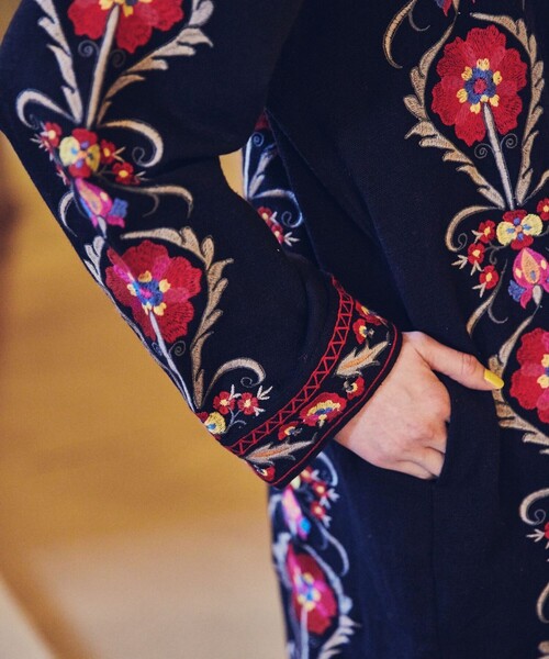 Freada（フリーダ）の「Freada/フリーダ インド刺繍花柄ガウン（その他