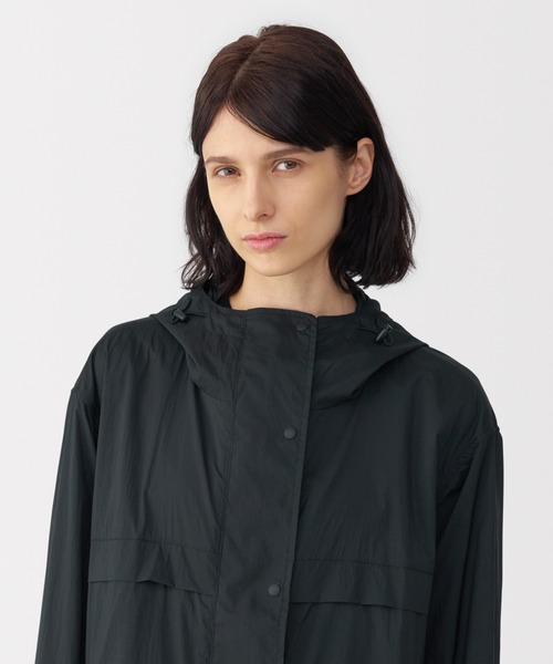 MUJI Labo〕婦人 軽量撥水ナイロンフード付きコート（その他アウター