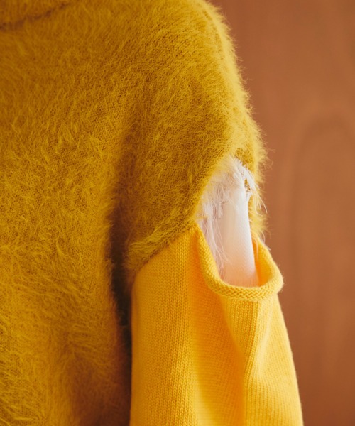 seyto（セイト）の「2 tone cut out switching drivers knit