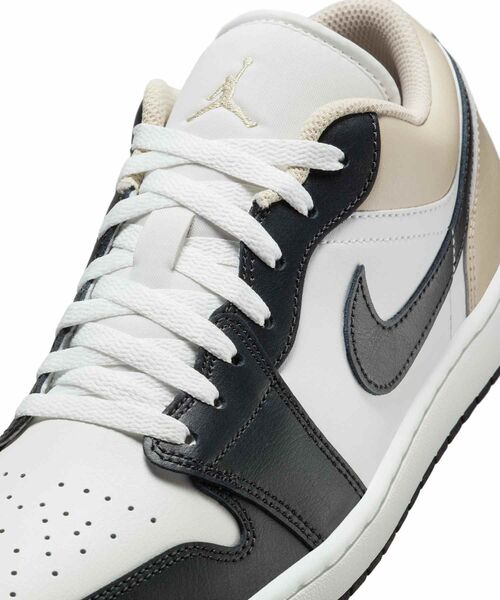 JORDAN BRAND（ジョーダンブランド）の「エア ジョーダン 1 LOW メンズ
