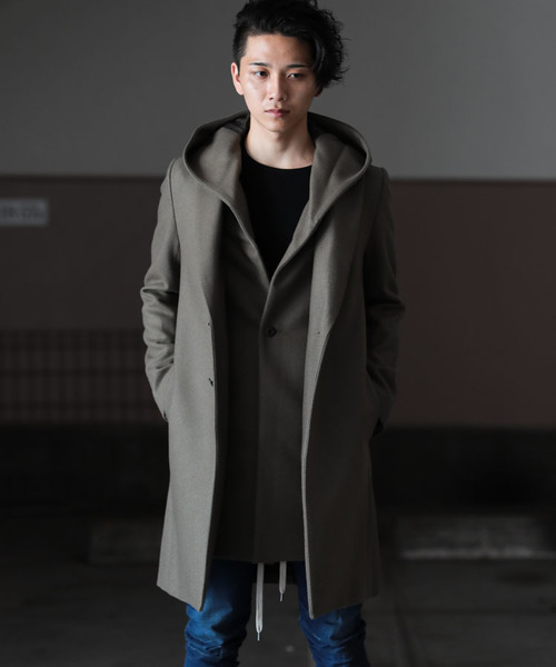 ATTACHMENT（アタッチメント）の「カシミア混平二重メルトン フード付