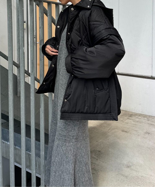 WILLFULLY（ウィルフリー）の「poncho deformation panel quilting