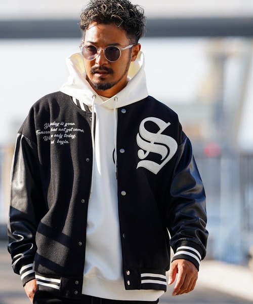 adamsJUGGLER（アダムスジャグラー）の「W/RビッグCスタジアム