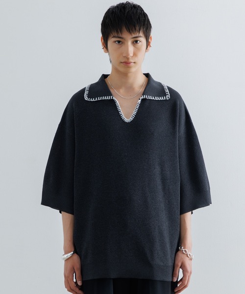 SINSS（シンス）の「Stitched knit polo shirt / ステッチニット