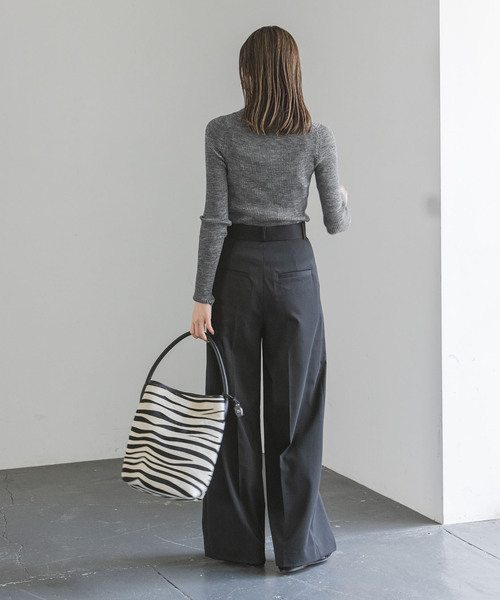 Noble（ノーブル）の「《追加》アルパカミックスシアーポロニット